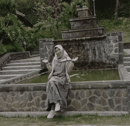 Rosita Meisti Hazriyani